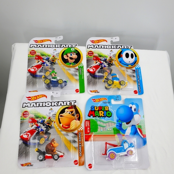 Hotwheels Toys New In Package Mario Kart Hotwheels Bundle Of 4